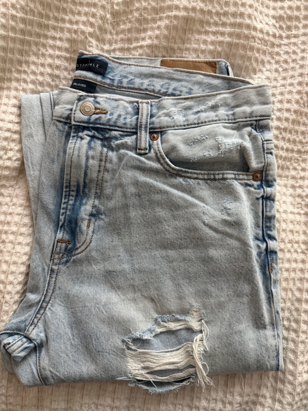 Aeropostale Light wash Jeans - Distressed